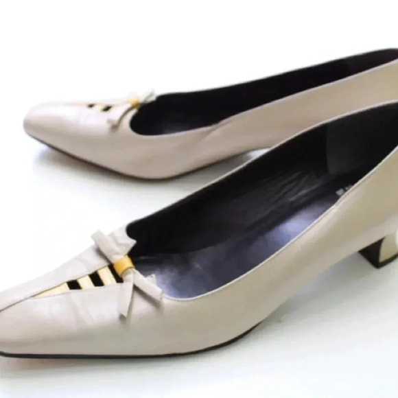 Stuart Went low heels - Picture 8 of 14